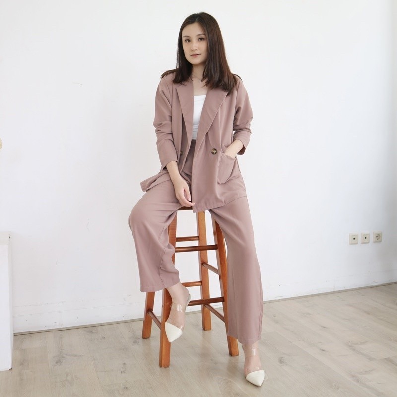 Blazer Terlaris Setcelan Fasion Atasan Gratis Ongkir Perempuan Terbaru Murah Bisa Cod Terbaru 2024 J