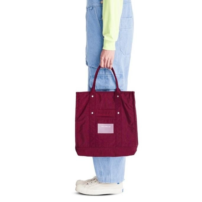 Beyond The Vines BTV Crunch Carryall 02