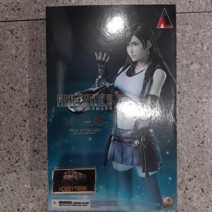 PLAY ARTS KAI FINAL FANTASY VII REMAKE TIFA LOCKHART FIGURE