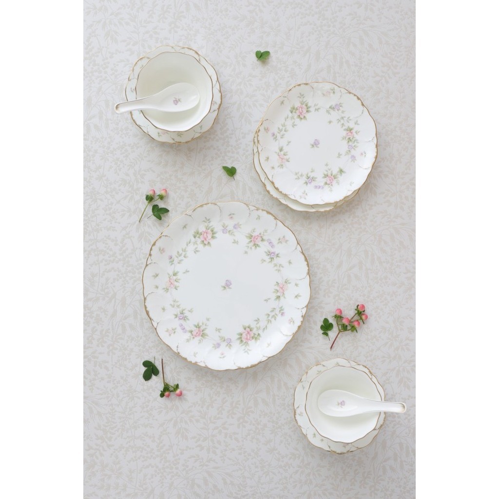 Narumi Remembrance 8967-1750 17Cm Plate