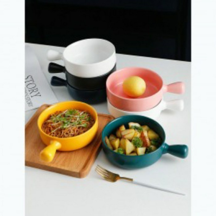 Mangkok Keramik Dengan Pegangan Glazed Ceramic Bowl With Handle