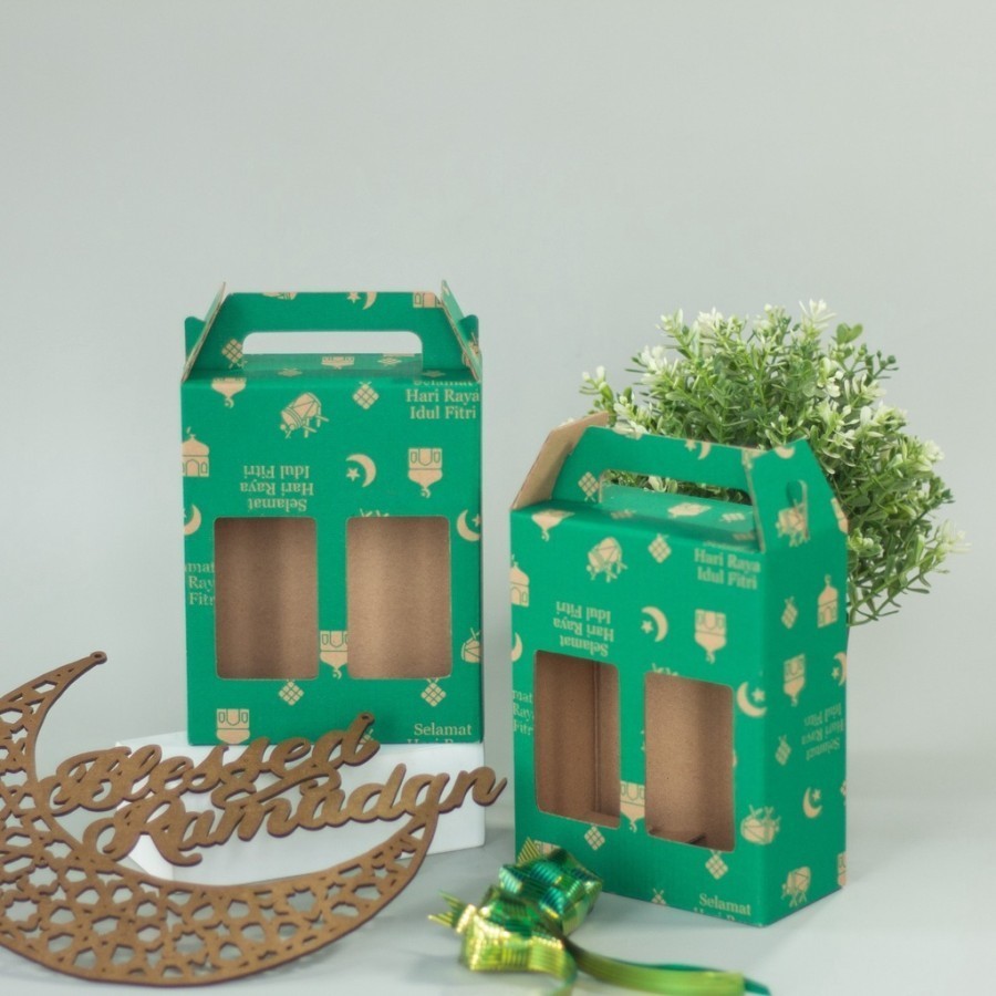 

Dus Jinjing Box isi 2 botol 350ml Idul Fitri uk 13 x 6.5 x 16 cm harga per 10pcs kotak dus unggul box packaging