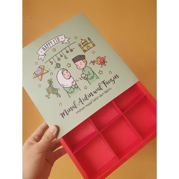 

5 pcs dus box merah motif idul fitri silahturahmi sekat 9 uk 7.3 cm