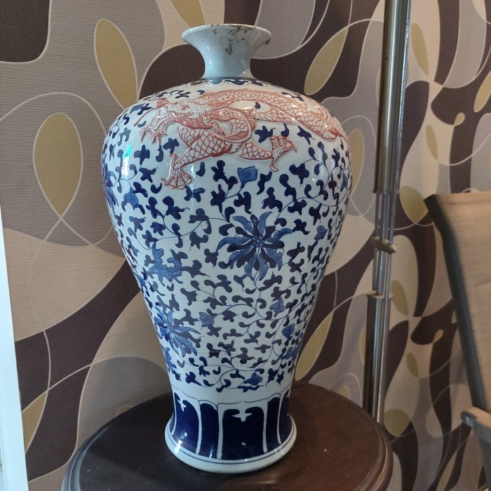 Gra Guci Keramik Import Pajangan Naga