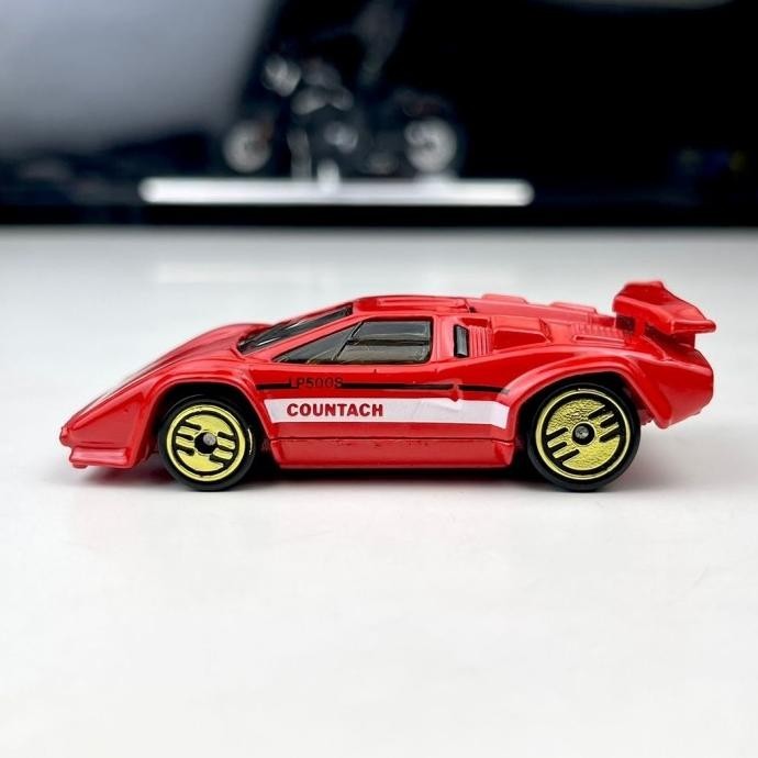 Hot Wheels Lamborghini Countach Loose - Gold Medal Series 1994 RARE