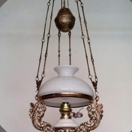 Lampu Gantung Klasik Jawa Betawi
