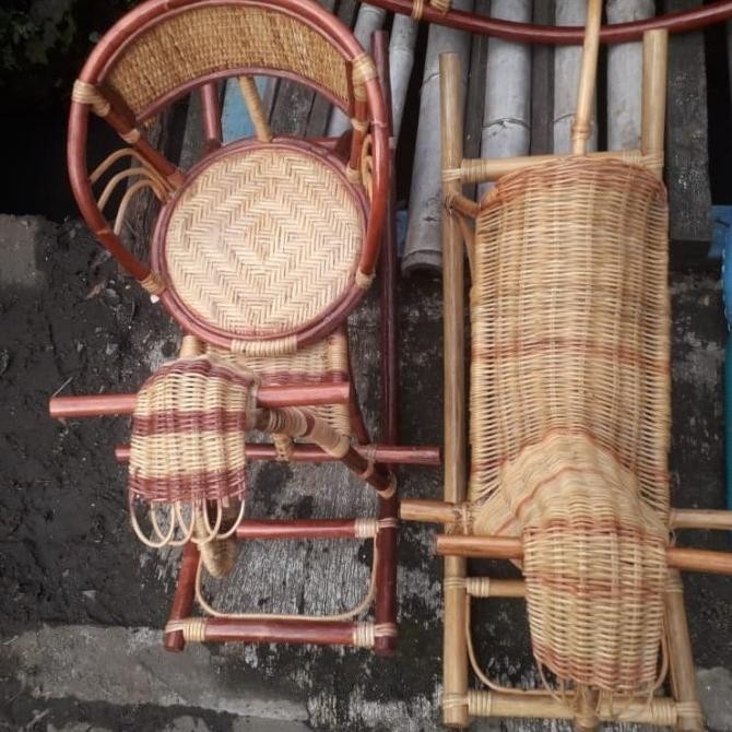 Ayunan Anak Dari Rotan Bentuk Kuda-Kudaan - Sarpedon