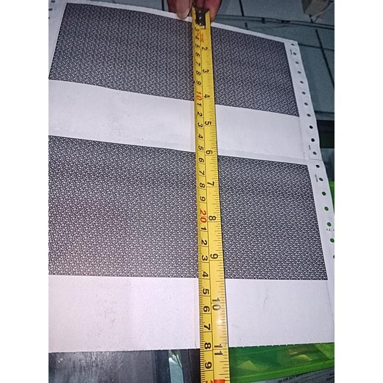 

kertas slip gaji continuous form confidential 3ply 1000sheet (hitam)