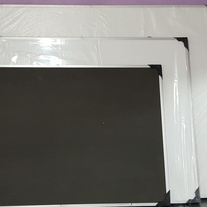 

Papan Tulis Whiteboard dan Kapur ukuran 40x60