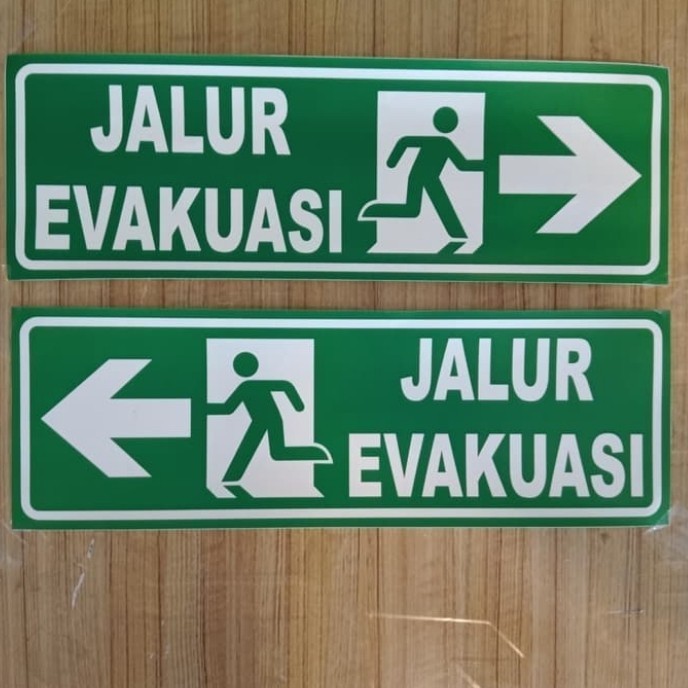 

STIKER AKRILIK K3 JALUR EVAKUASI ARAH KANAN ATAU KIRI UK 10X30 CM