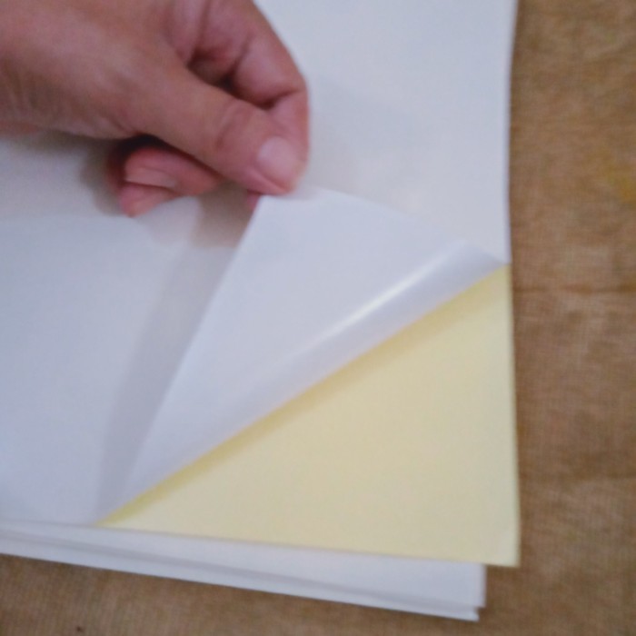 

Sticker Chromo A4 isi 100 lbr