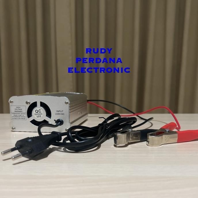 Charger Aki Dc 12V Ac 100-250V 10 Ampere Usat Ma-1210 Mobil Motor