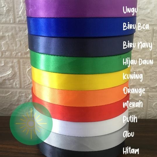

Tali Lanyard 2.5 Cm Nylon Merah / Tali Id Card / Tali Id Roll 2.5 Cm