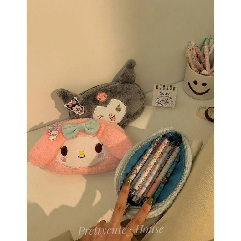 

Pouch / Tempat Pensil Sanrio / Pouch Kosmetik Mini Kuromi Cinnamoroll My Melody