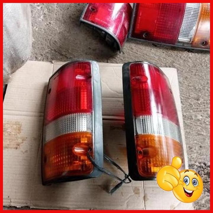 [FRM] LAMPU BELAKANG STOPLAMP TOYOTA KIJANG GRAND EXTRA ORIGINAL COPOTAN