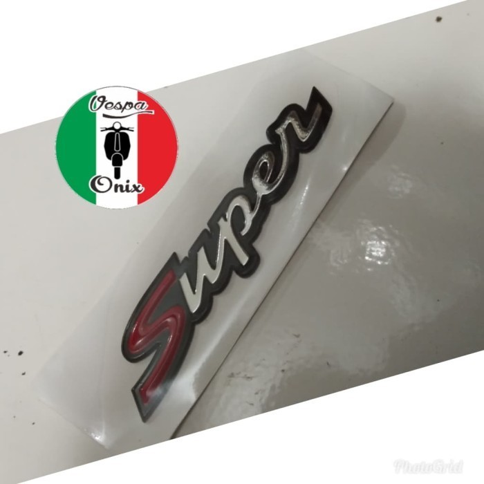Stiker Emblem Tulisan Super Vespa Gts Vespa Original