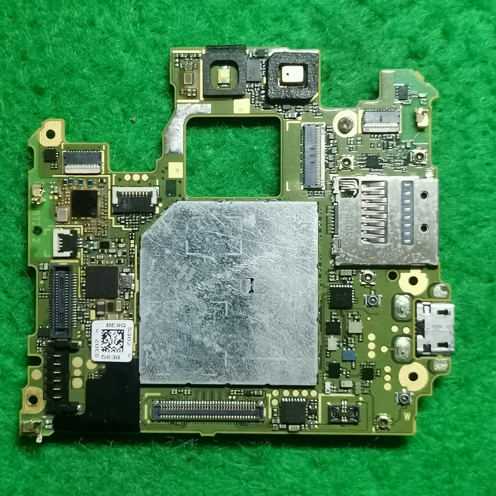 Mesin Fujitsu Arrows NX F-04G Hidup copotan