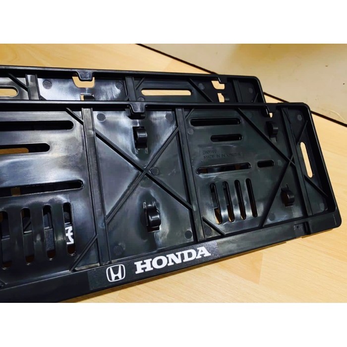 DUDUKAN PLAT NOMOR MOBIL HONDA