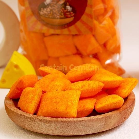 

TR21 500Gram Snack Keju Bantal ciki rasa keju Captain cemilan Murah