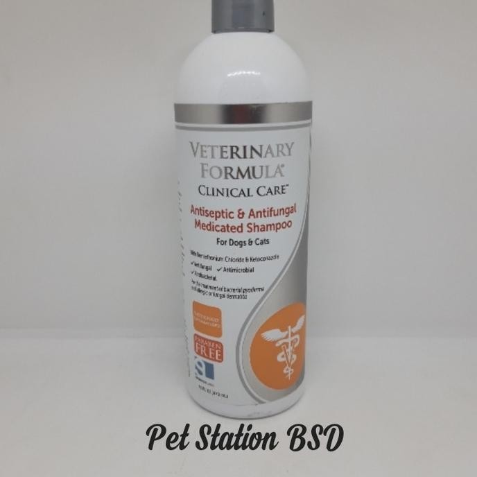 Veterinary Formula Antiseptic & Antifungal Medicated Shampoo 473Ml