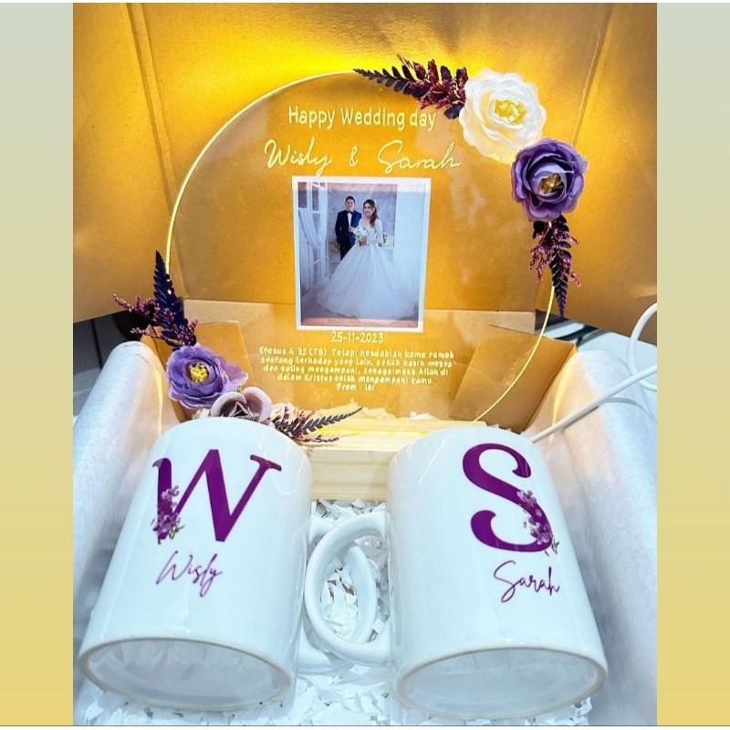 Wedding gift / gift box / hampers pernikahan