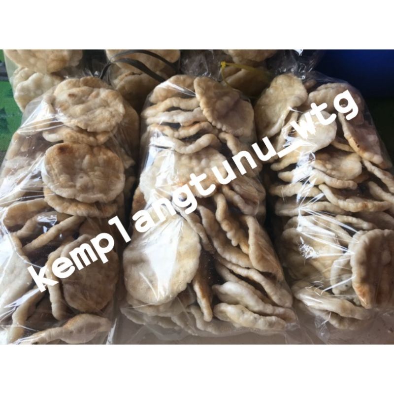 

KEMPLANG TUNU BANTET ISI 100PCS ASLI PALEMBANG