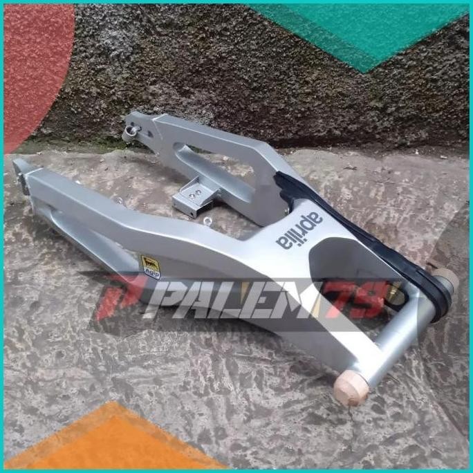 Swingarm Aprilia SXV CRF 150 L Swing Arm Aprilia 66cm CRF150 8JVLZ4 la