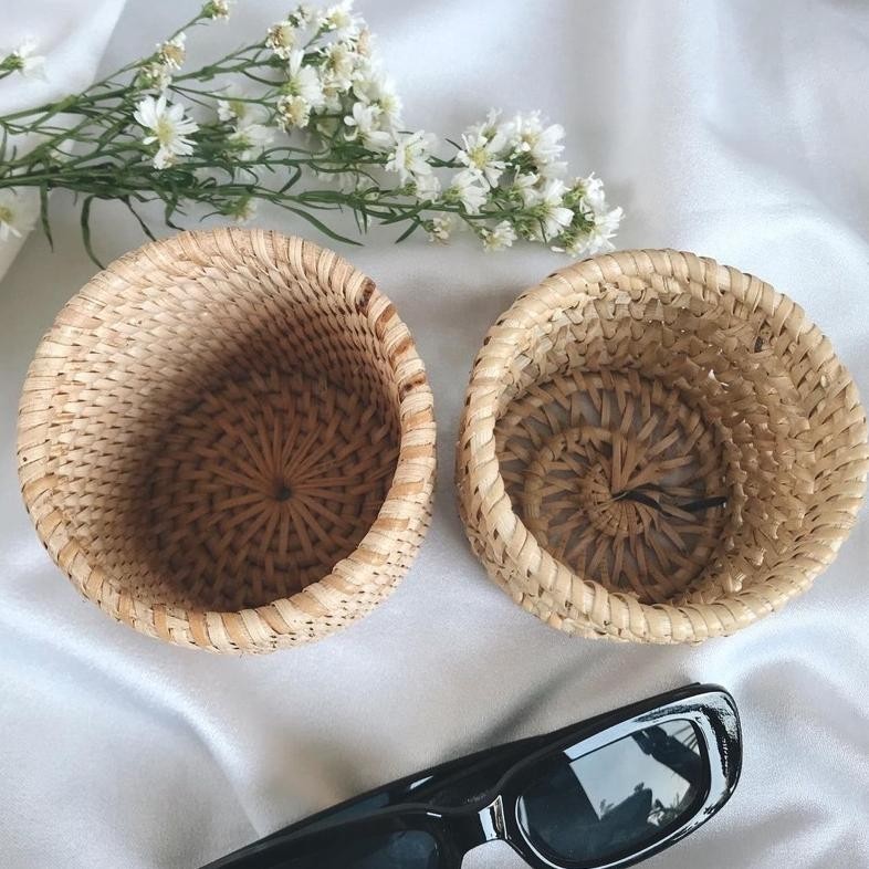 

PROMO LOMBOK AUTHENTIC Tempat Penyimpanan Pensil Bolpoin Rotan - Hiasan Dekorasi Rumah - Rattan sth-6
