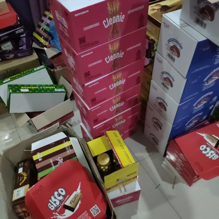 

STOK TERBATAS 1 dus = 6 Pak Cleonie Biskuit Stok d'King