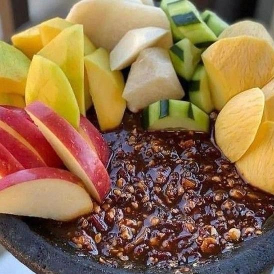 

Bumbu Rujak Kacang Mede Kemasan Pouch 1000 Gram