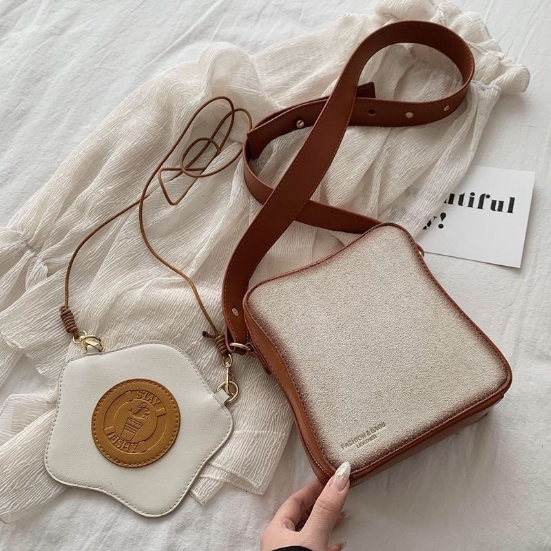 

Niche Retro Crossbody Bag Women's Toast Bread Omelette Pouch Mobile Phone Bag