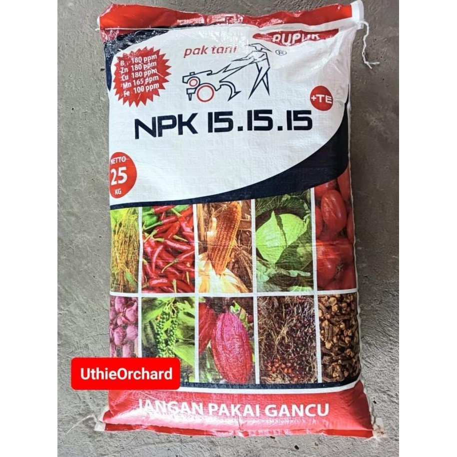 Pak Tani Pupuk NPK 15-15-15 + TE Kemasan Pabrik 25 kg