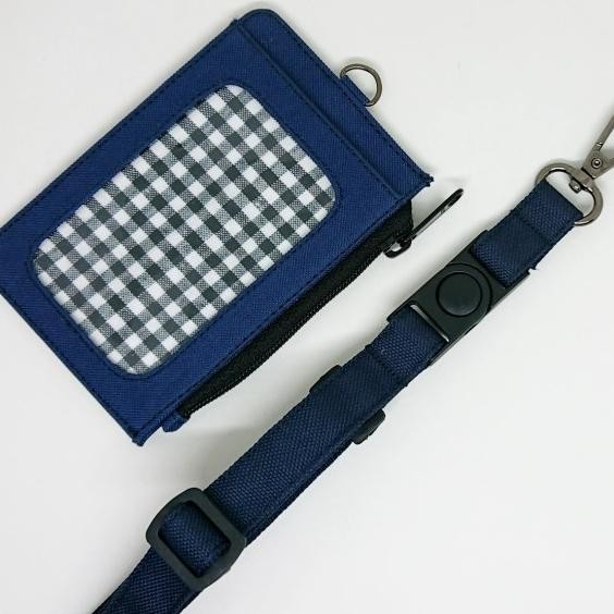 

Id Card Holder / Dompet Id Card & Tali Gantungan - Navy