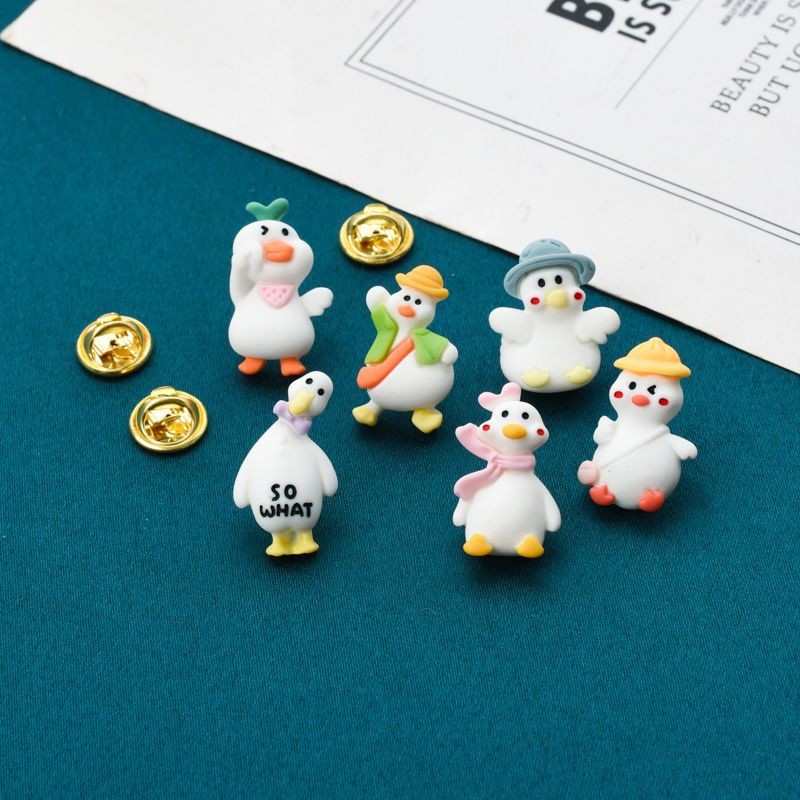 Cartoon Japanese Style Small White Duck Brooch Clothes and Bags Decorations Cute Small Items Student