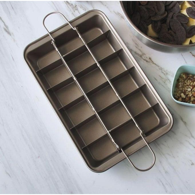 

Loyang Sekat Kue Brownies Brownis Anti Lengket Bahan Tebal Non Stick MM