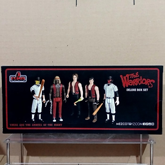 Mezco Toyz The Warriors - 5 Points Delux Box Set Action Figure