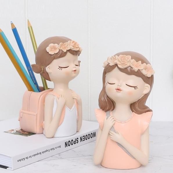 

Triple W Cute Girl Brush Holder Tempat Kuas Sil Organizer Meja