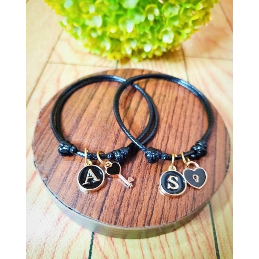 Gelang Couple Kunci Love Inisial Huruf Epoxy / Gelang Couple Murah/ Gelang Tali Hiyam