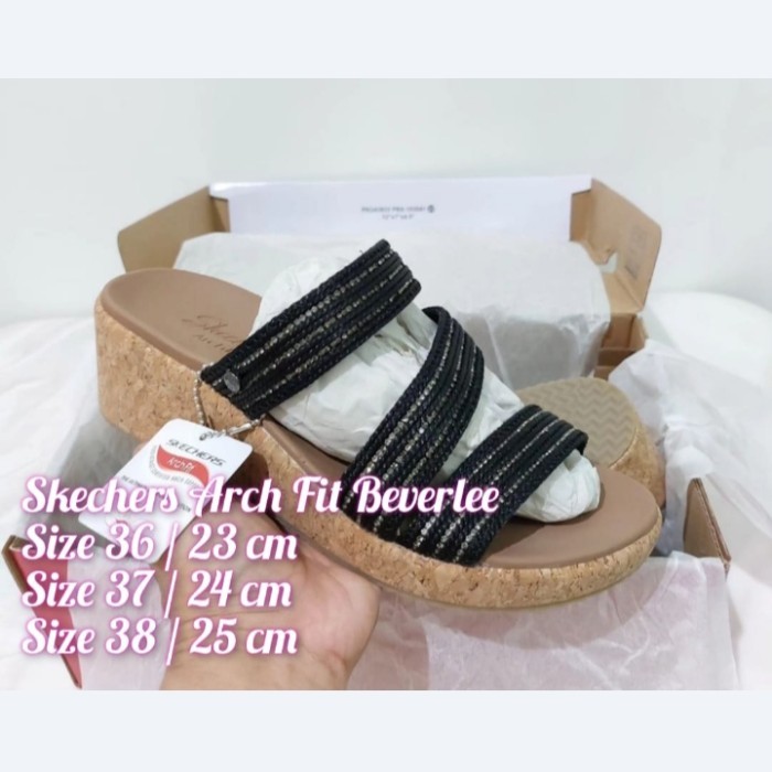 Baru Sendal Skechers Arch Fit Beverlee Kekinian