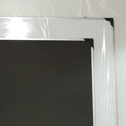 

Papan Tulis Whiteboard Dan Kapur Ukuran 60X90