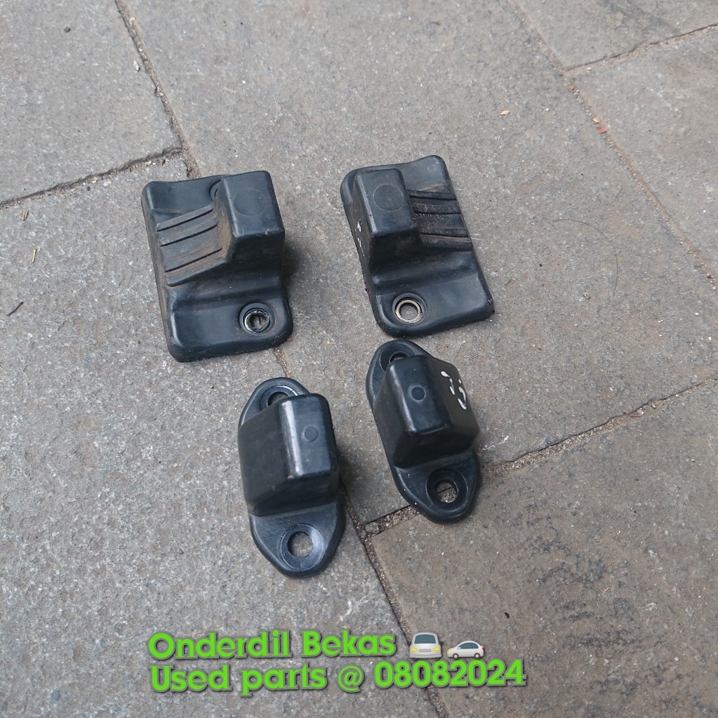 stopper pintu bagasi hyundai trajet