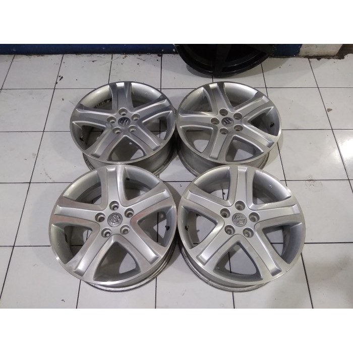 Velg mobil second murah bekasi STD Vitara R16X6 H5X114 inova,xpander