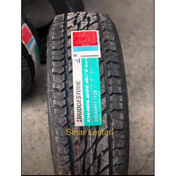 Ban Bridgestone Dueler AT 697 265 65 R17 112S Ban Mobil Pajero, Fortuner, Everest, Hilux Dll.