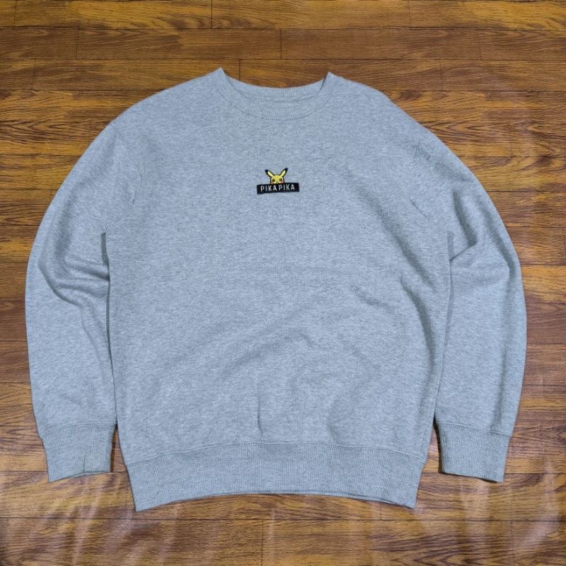 CREWNECK PIKACHU ORIGINAL GRAPHIC TEE SWEATER POKEMON