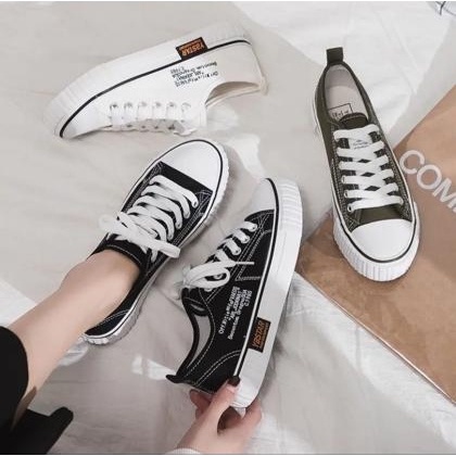 Sepatu Sneker Cewe Remaja Aepatu  Kado Pacar Serpatu Spatu Mewah Termurah Bisa Cod Sepatu Sekolah Ke