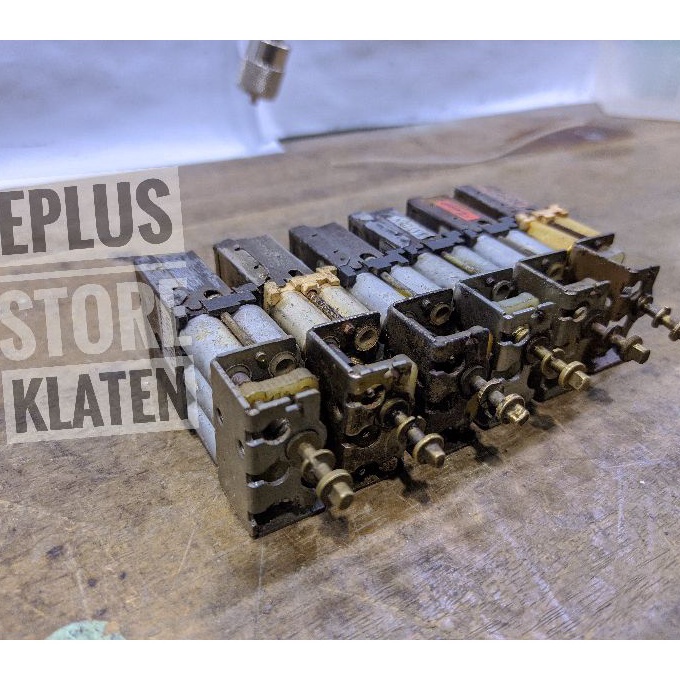 [J-❦14✮X) radio tuner fm rayden masda sakata bekas peka /berrkualitas.