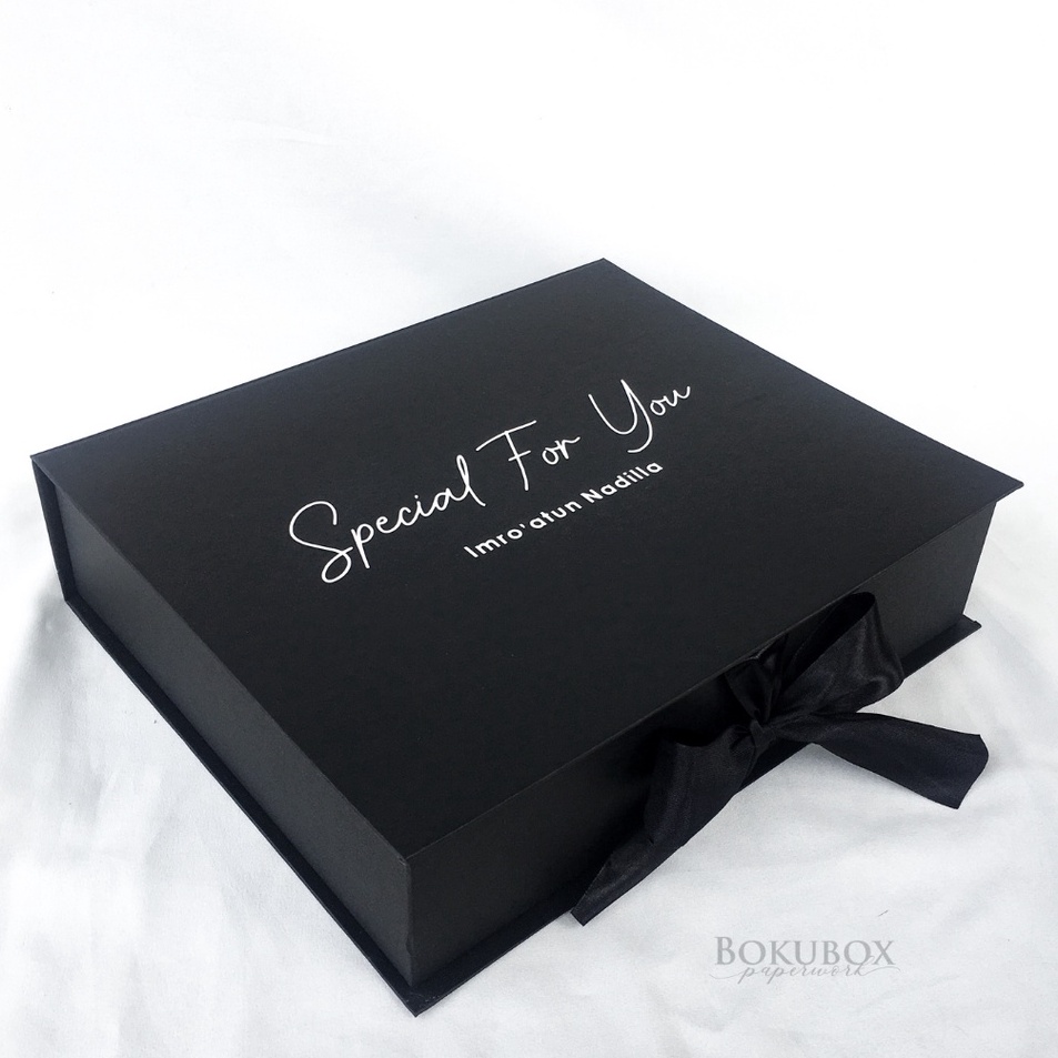 

↓Terkini✼➢ [27x27x7] hard box / birthday box / giftbox / hardbox / box ulang tahun / box kancing pita / box hampers / gift box N82 ☊