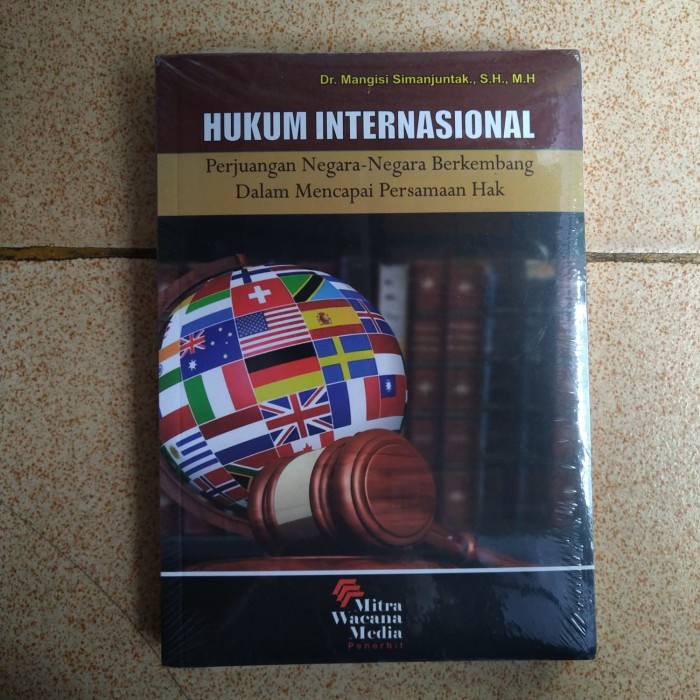 

Buku Hukum Internasional - Mangisi Simajuntak