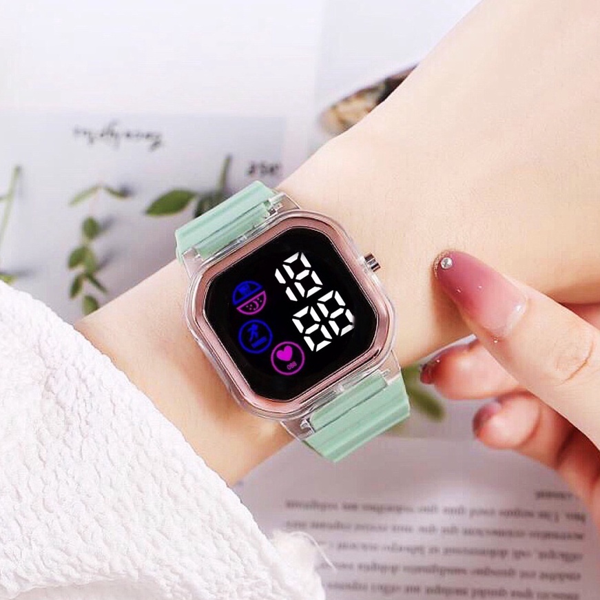 [Z☞L✔/L> COD✅ Jam Tangan Wanita Digital Segi Tampilan Layar Baru Fashion Watch LED Sprot Harga Grosi