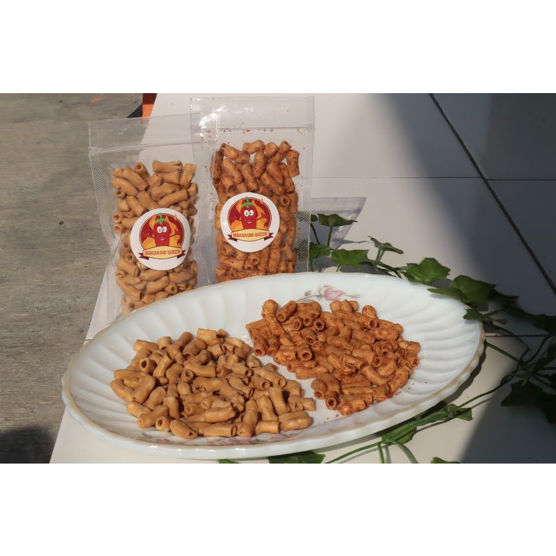 

Makaroni Bantet Snack Queen 80 gram